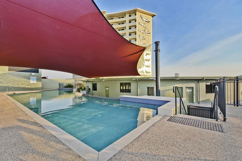 Nomikis\'On The Avenue - Accommodation Port Macquarie 17