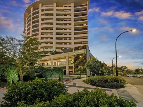 Nomikis\'On The Avenue - Accommodation Port Macquarie 1