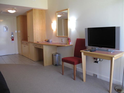 Crowne Plaza Alice Springs Lasseters, An IHG Hotel - Accommodation Port Macquarie 10