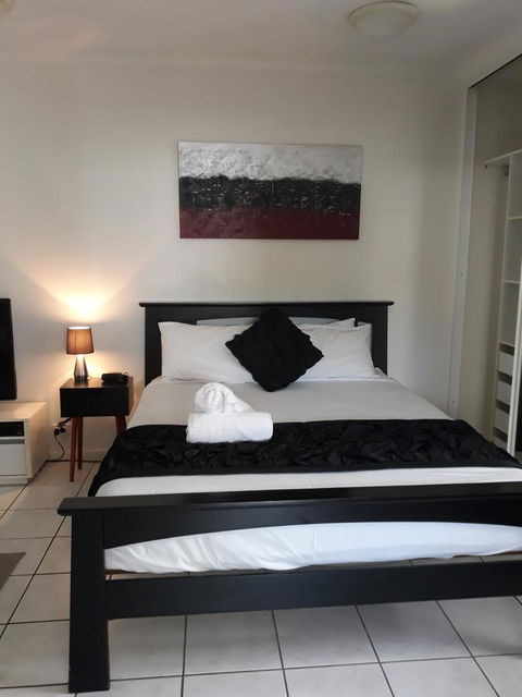 Central Studio, Darwin CBD Northern Territory - Accommodation Port Macquarie 1