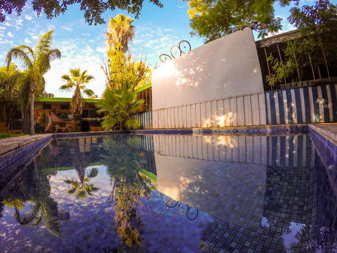 Jump Inn Alice Budget Accommodation - Accommodation Port Macquarie 0