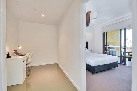 Astra Apartments Darwin - Accommodation Port Macquarie 7