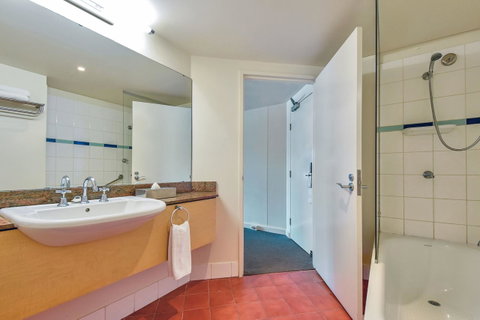 Mantra On The Esplanade - Accommodation Port Macquarie 1