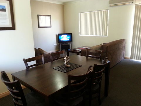 Alice On Todd Apartments - Accommodation Port Macquarie 12