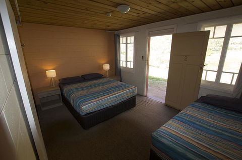 Glen Helen Lodge - Accommodation Port Macquarie 12