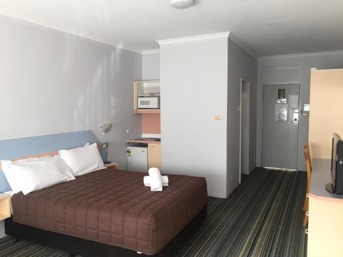 Golden Sands Motor Inn - Accommodation Port Macquarie 8