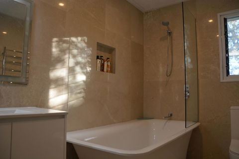 Garden Room - Accommodation Port Macquarie 11