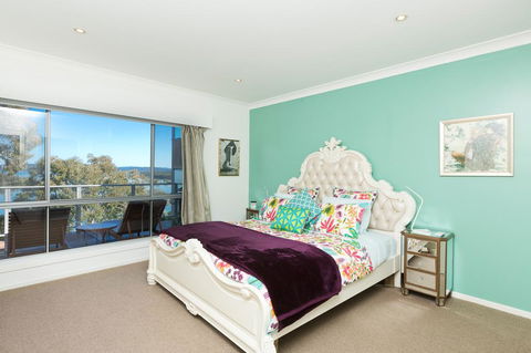 Booti Booti Lakehouse - Accommodation Port Macquarie 3