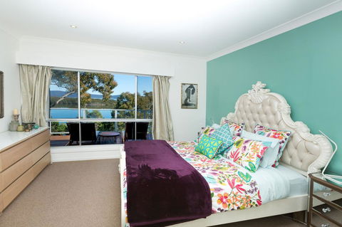 Booti Booti Lakehouse - Accommodation Port Macquarie 2