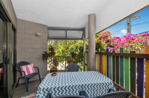 BOUTIQUE APARTMENTS BEACH LOCATION - Accommodation Port Macquarie 3