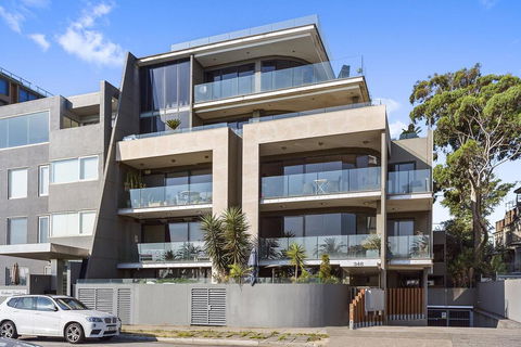 BOUTIQUE STAYS - Catani Gardens - Accommodation Port Macquarie 0