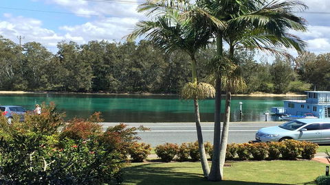 Braemar 5 - On The Lake! - Accommodation Port Macquarie 2