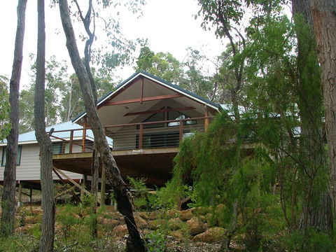 Braidwood Escape - Accommodation Port Macquarie 2