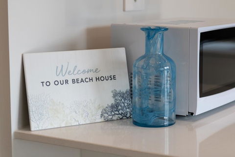 Brand New And Beautiful - Rosebud Holiday Home - Accommodation Port Macquarie 1
