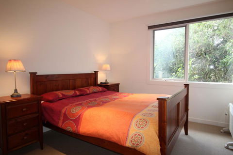 Breakers Holiday House - Accommodation Port Macquarie 2