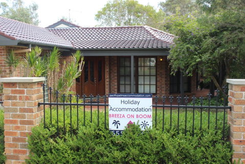 BREEZA ON BOOM - Accommodation Port Macquarie 0
