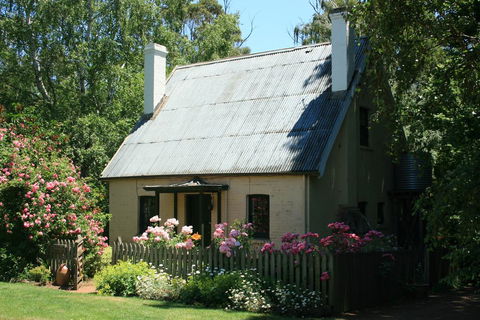 Brickendon - Accommodation Port Macquarie 0