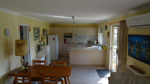 Brimin Lodge Orchard Cottage - Accommodation Port Macquarie 3
