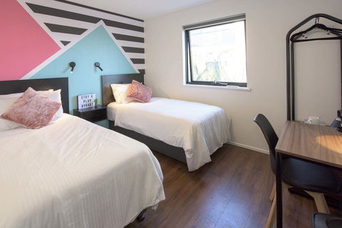 Brisbane City YHA - Accommodation Port Macquarie 1