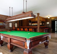 Brookfield Retreat - Large Holiday Home / Group Accommodation - Accommodation Port Macquarie