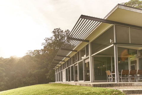 Bundaleer - Architect Designed, Stunning Views! - Accommodation Port Macquarie 0