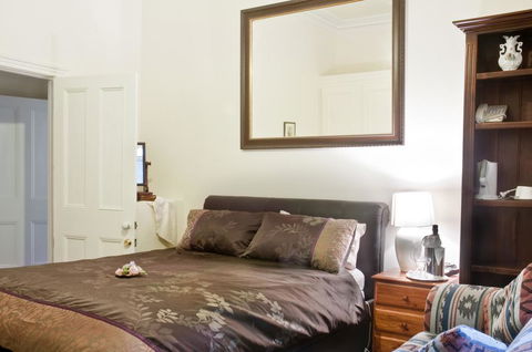 Burnbank - Accommodation Port Macquarie 2