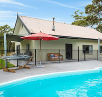 Bush Retreat With Private Pool - Accommodation Port Macquarie
