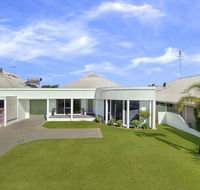 Busselton Beach House - Accommodation Port Macquarie
