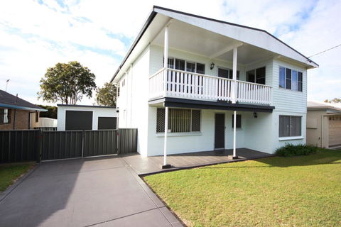 By The Beach At South West Rocks - Accommodation Port Macquarie 0