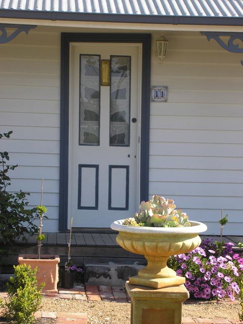 C & A's Cottage - Accommodation Port Macquarie 3