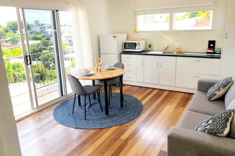 Cabin In The Sky Glorious Views To Magnetic Island - Accommodation Port Macquarie 0