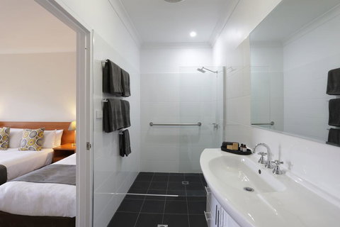 Cadman Motor Inn And Apartments - Accommodation Port Macquarie 3