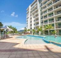 Cairns Esplanade 2 Bed 2 Bath Resort Hotel - Accommodation Port Macquarie