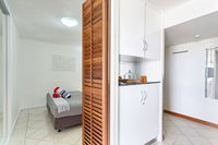 Cairns Esplanade Apartment