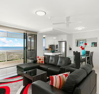 Cairns Luxury Waterfront Apartment - Accommodation Port Macquarie