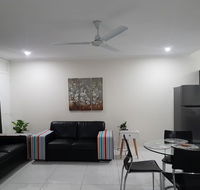 Cairns Prime Location Esplanade Self contained Apartment with Wifi - Accommodation Port Macquarie