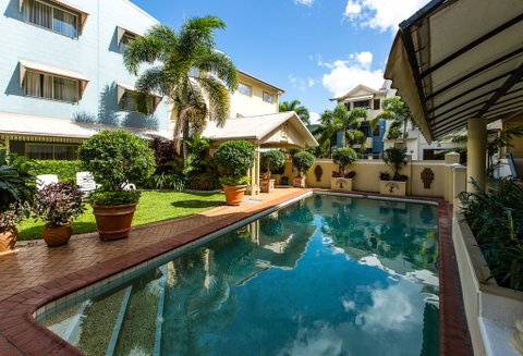 Cairns Queens Court - Accommodation Port Macquarie 1