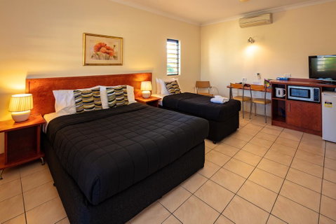 Cairns Queens Court - Accommodation Port Macquarie 3