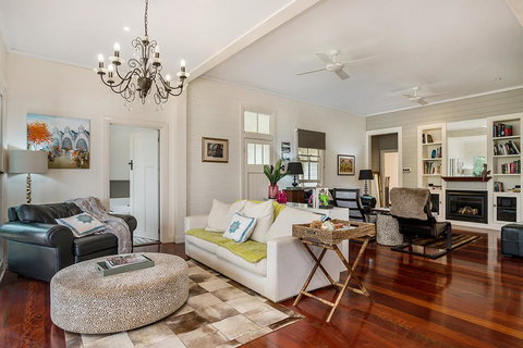 Caledonia House - Accommodation Port Macquarie 1