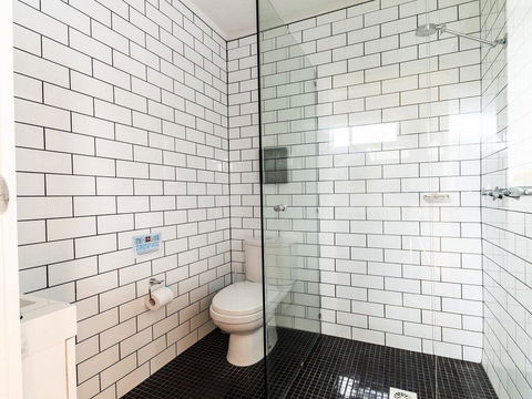 Callala Dreaming - Mid Century Beach House - Accommodation Port Macquarie 3
