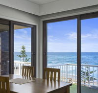 Calypso Unit 5 - The Entrance - Accommodation Port Macquarie