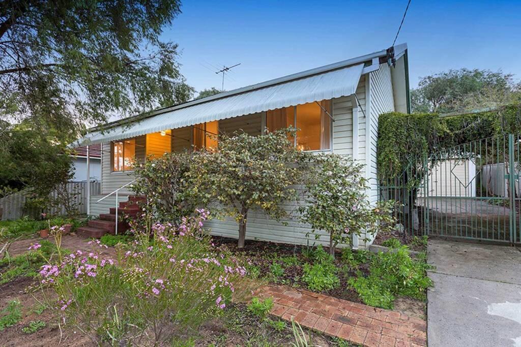 Postans WA Accommodation Port Macquarie