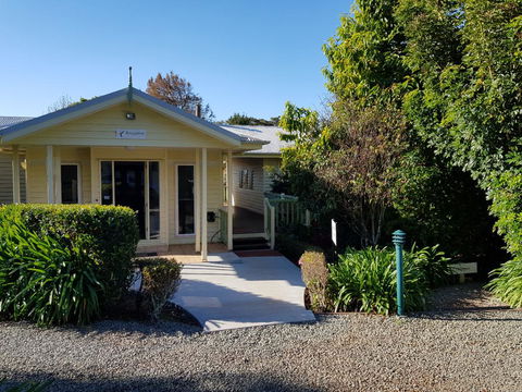 Camelot Cottages - Accommodation Port Macquarie 0