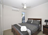 Book Middlemount Accommodation Vacations Accommodation Port Macquarie Accommodation Port Macquarie