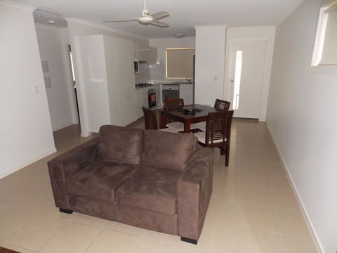 Capricorn Villas - Accommodation Port Macquarie 2