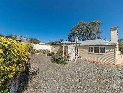 Captain Rodda's Cottage - Accommodation Port Macquarie 1
