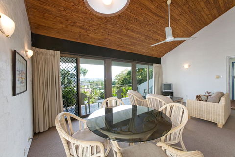 Caralina Court - Accommodation Port Macquarie 1