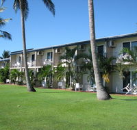 Cardwell Beachcomber Motel  Tourist Park - Accommodation Port Macquarie