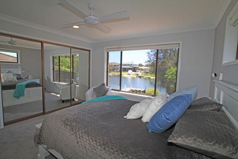 Carefree On Cormorant - Accommodation Port Macquarie 1