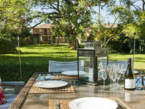 Casa Callala On King George - Well Appointed Home - Accommodation Port Macquarie 1